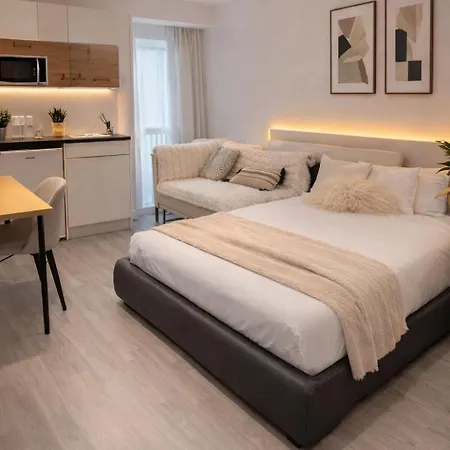 Elegant 2room In Balcony Kitchen Цюрих